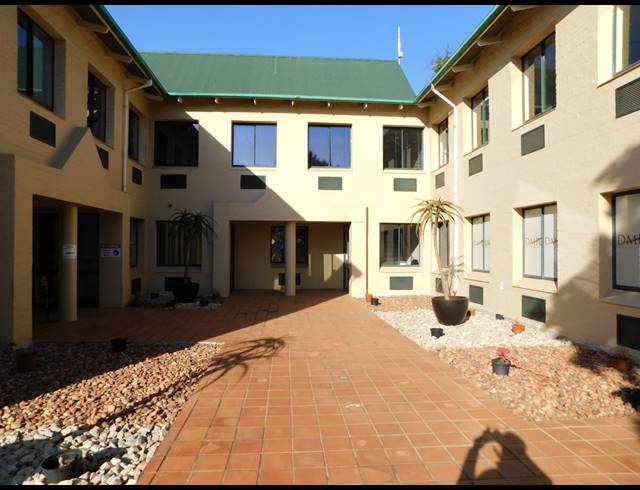 300M² OFFICE TO LET IN RANDBURG CENTRAL